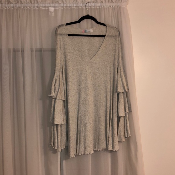 Free People Dresses & Skirts - Grey long sleeved dress